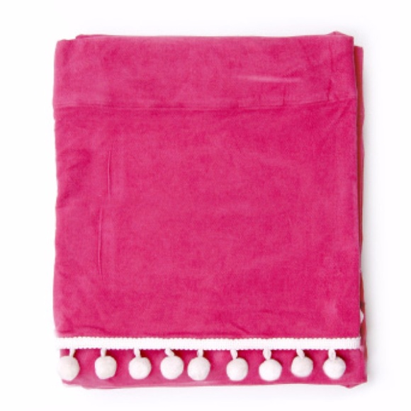 Kate Quinn Pink Carnation Pom Pom Window Panels S2